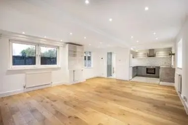 Amazing size double bedrooms at High Street, London, 5EG